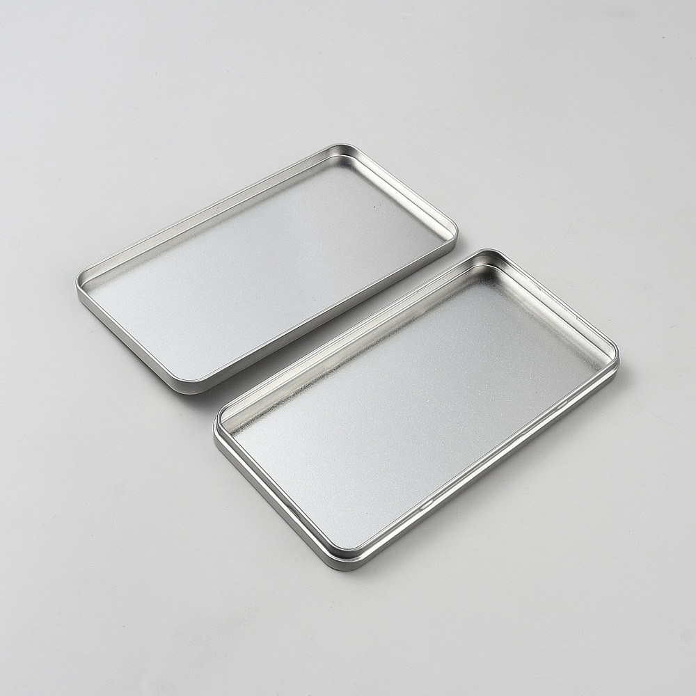 Scatola in metallo argentato d - Tin Container Lid recensione e prezzo